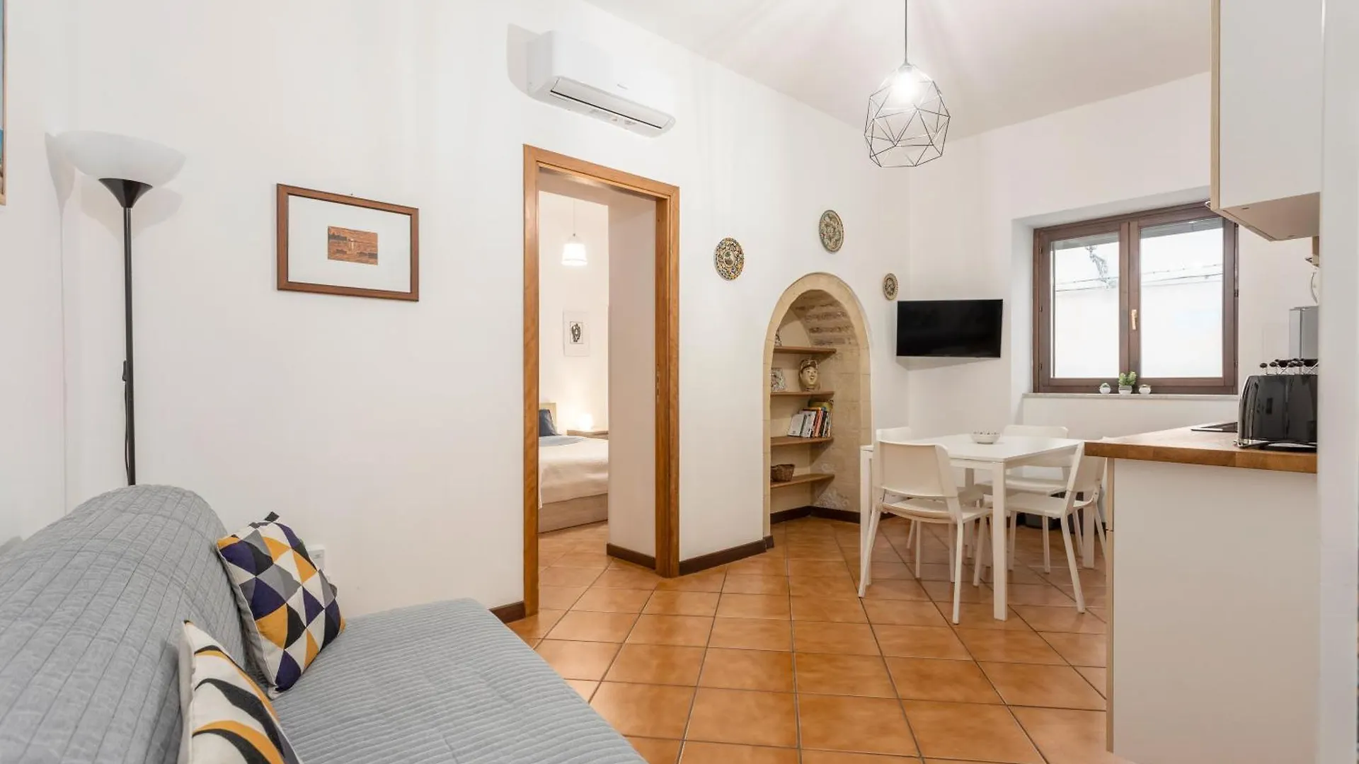 Suk-Al-Bahlara - Palermo Villa